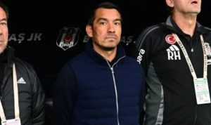 Giovanni van Bronckhorst, takımını ilk defa böyle gördüğünü açıkladı