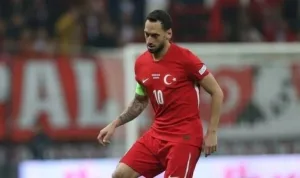 Hakan Çalhanoğlu A Milli Takım'da 6. sıraya yükseldi