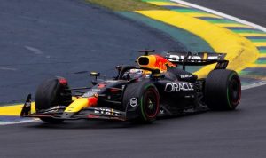 Max Verstappen Brezilya Grand Prix'sinde birinci oldu