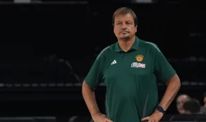 Ergin Ataman hastaneye kaldırıldı