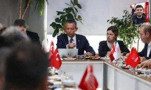 CHP lideri vekillerin eleştirilerini dinledi