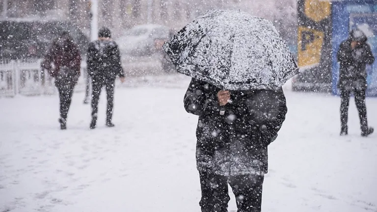 Meteoroloji kuvvetli kar yağışı uyarısı yaptı