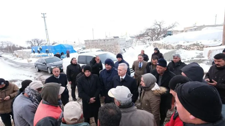 Karaman'da tipide 400 koyun donarak telef oldu