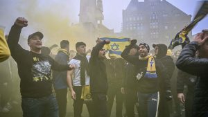 Amsterdam'da Maccabi taraftarı ile Filistin yanlıları çatıştı