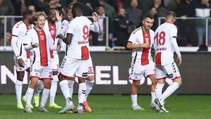 Samsunspor, Antalyaspor'u 2-0 mağlup etti