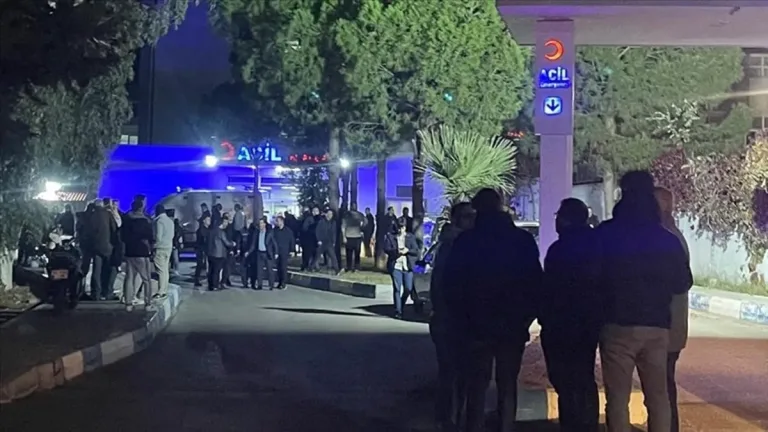 İzmir'de 3 polisin yaralandığı olayda 6 kişi tutuklandı