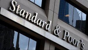 S&P Türkiye'nin kredi notunu yükseltti