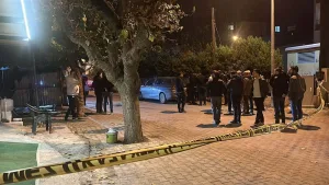 İzmir'de polis ekibine silahlı saldırı gerçekleşti