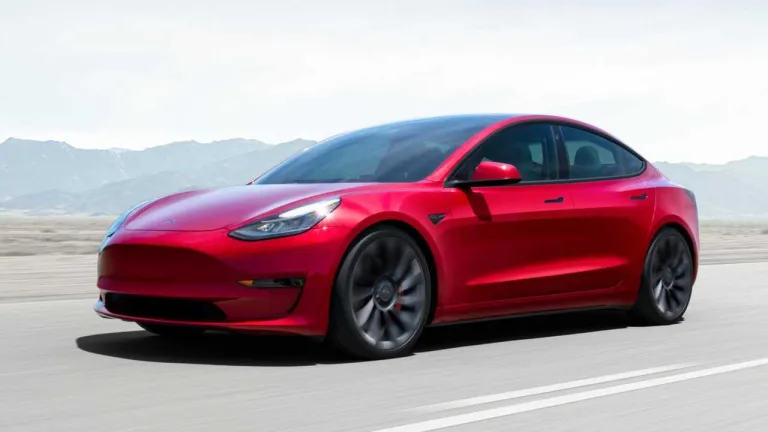 Tesla, ölümcül kaza oranında lider oldu