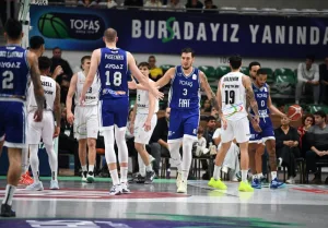 TOFAŞ, Aliağa Petkimspor'u mağlup ederek liderliğini sürdürdü