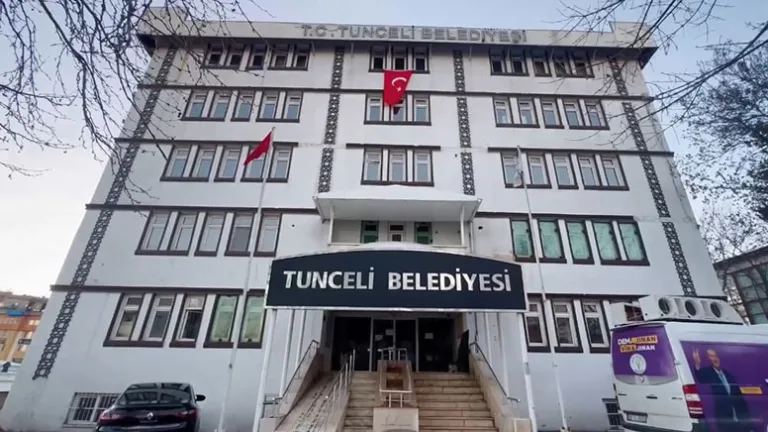 CHP kayyum atamasına karşı Tunceli’ye heyet gönderiyor