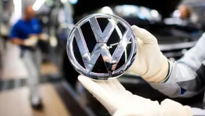 Volkswagen fabrika kapatmayı sürdürürse grev yapılacak