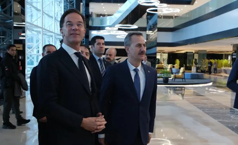 NATO Genel Sekreteri Rutte, TUSAŞ'ı ziyaret etti