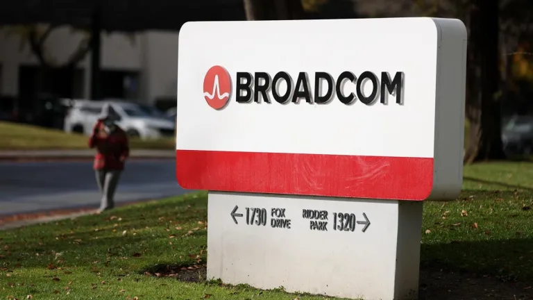 Broadcom piyasa değerini 1 trilyon dolara çıkarıyor