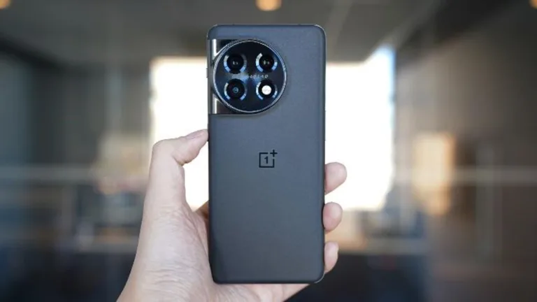 OnePlus 11 için OxygenOS 15 güncellemesi yayınlandı