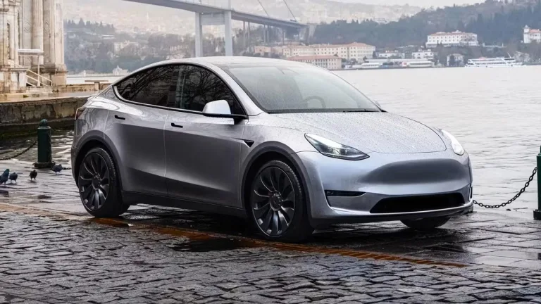 Tesla'nın yeni araçlarındaki bilgisayar sorunları artıyor