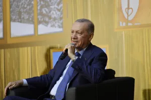 Erdoğan, aile kavramına vurgu yaparak LGBT'ye karşı olduklarını açıkladı