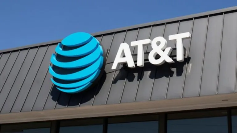 AT&T ve Verizon ağlarını güvence altına aldı