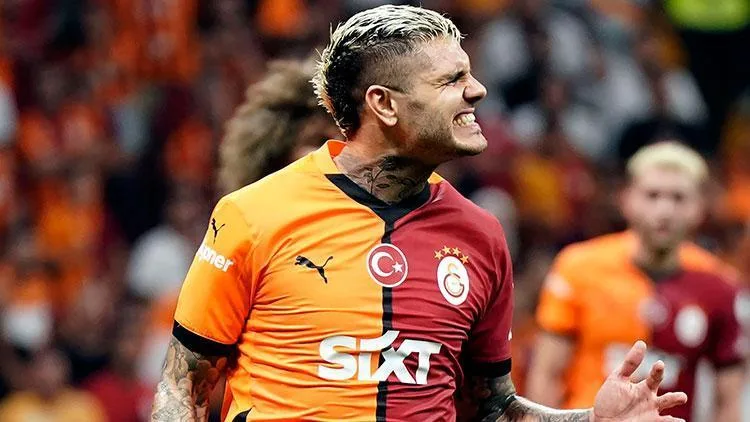 Galatasaray, Icardi ve Osimhen için teklifleri değerlendiriyor