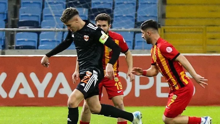 Adanaspor, Yeni Malatyaspor'u 3-1 yendi