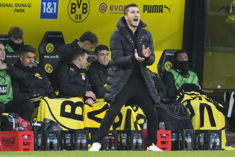 Nuri Şahin yönetimindeki Dortmund iç sahada kaybetmiyor