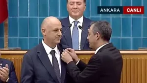 Ümit Özlale CHP'ye katıldı