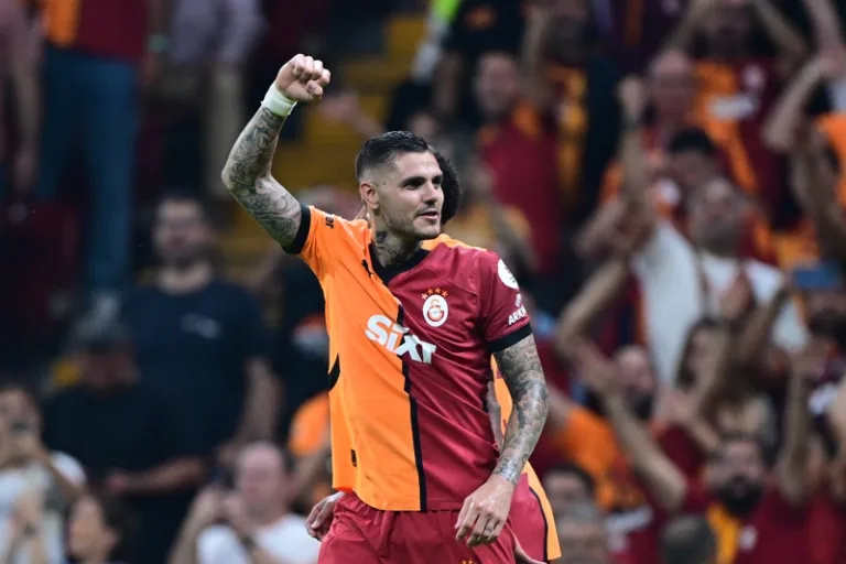 Mauro Icardi Galatasaray'a veda ediyor