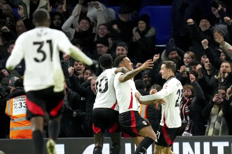 Chelsea, Fulham'a uzatmalarda mağlup oldu