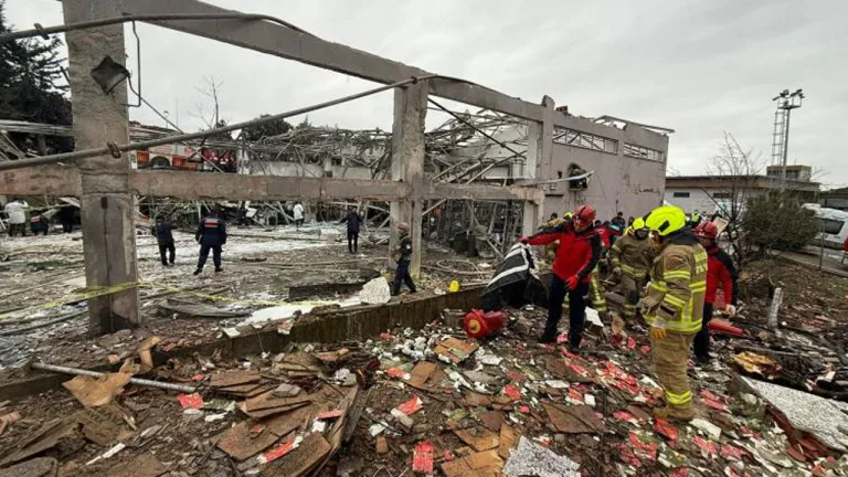 Balıkesir'deki fabrika patlamasında 3 kişi tutuklandı