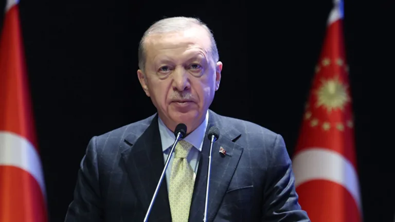 Erdoğan, muhalefeti Suriye kriziyle eleştirdi