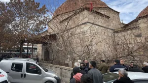 Hamamda gazdan zehirlenen iki kişi hayatını kaybetti