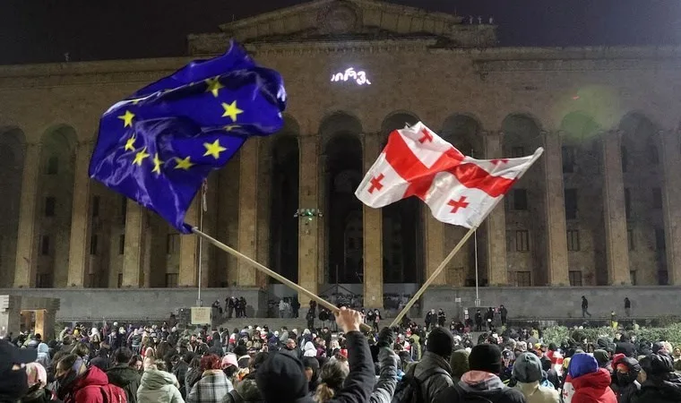 Gürcistan'da protestolar 19. gününe girdi