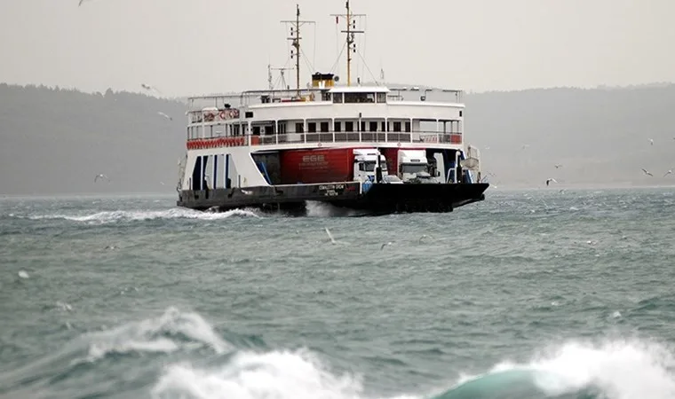 Gökçeada'ya feribot seferleri 3 gündür iptal