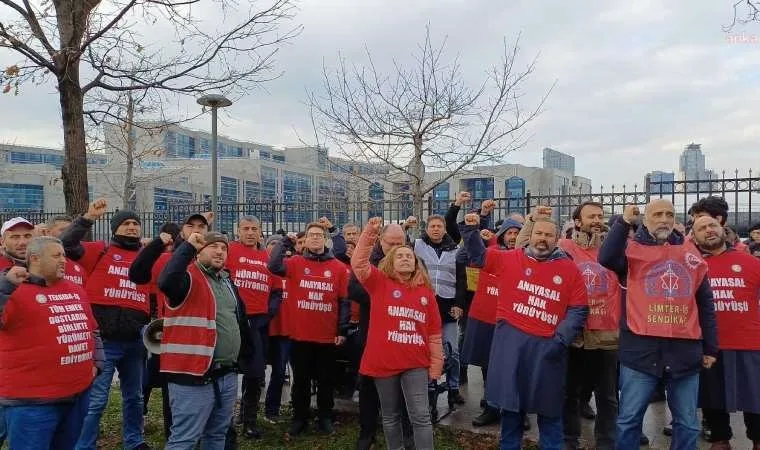 Polonez işçileri adliye önünde hak mücadelesi veriyor