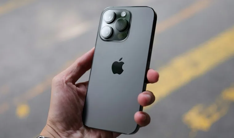 Apple, Avrupa'da 3 iPhone modelini satıştan kaldırdı