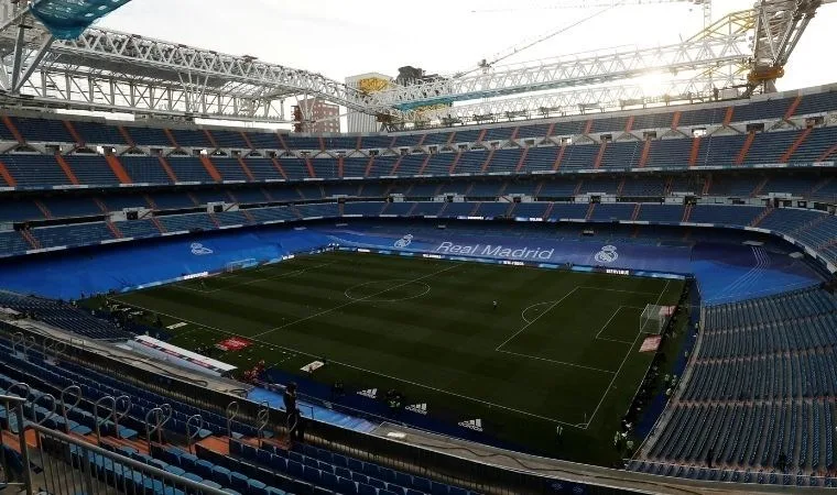 Real Madrid Santiago Bernabeu'nun adını değiştiriyor