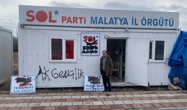 SOL Parti’nin Malatya il binasına saldırı düzenlendi