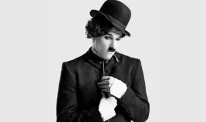 Charlie Chaplin'in yaşamı tiyatroda sahneleniyor