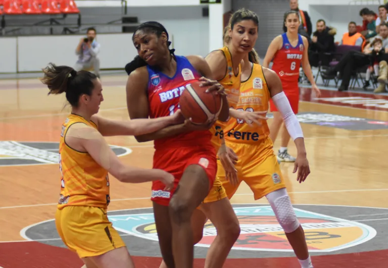 Melikgazi Kayseri Basketbol BOTAŞ'ı 67-64 yendi