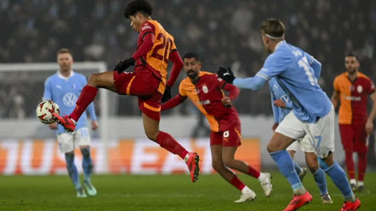 Galatasaray, Malmö ile 2-2 berabere kaldı