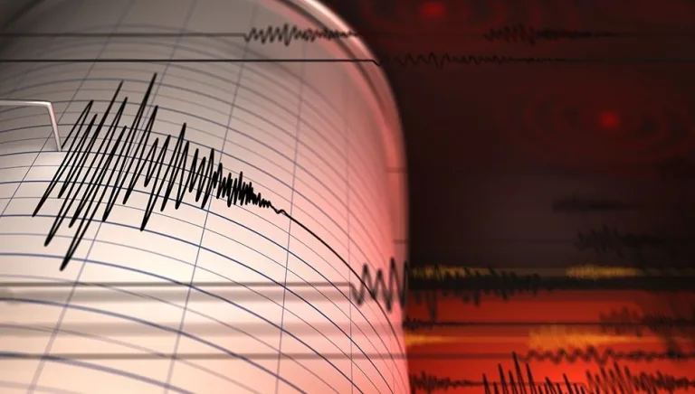 Aydın'da 4 büyüklüğünde deprem meydana geldi