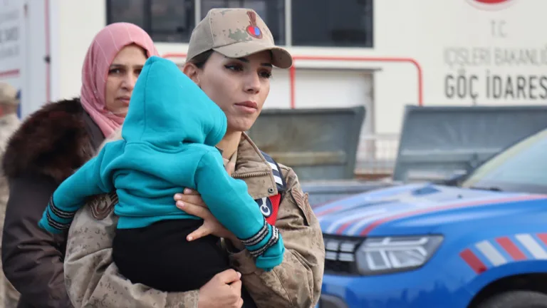 Suriyelilerin Hatay'dan ülkelerine dönüşü devam ediyor