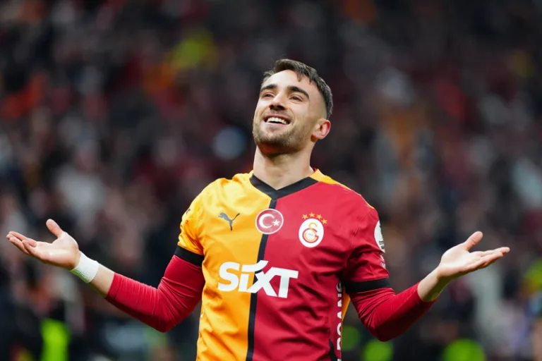 Galatasaray, Yunus Akgün ile yeni sözleşme imzalıyor