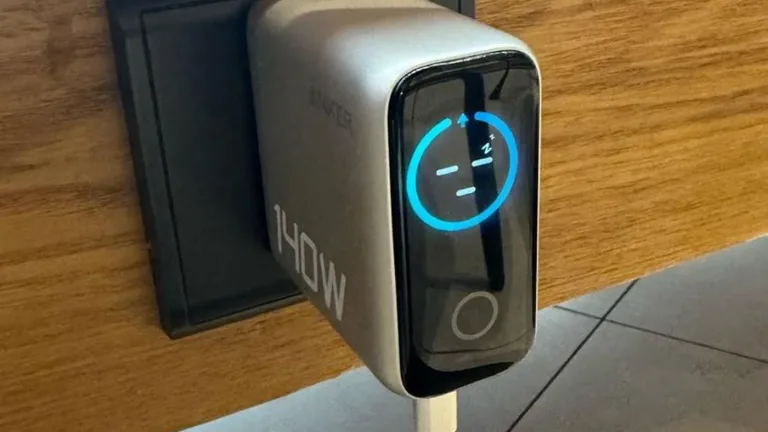 Anker yeni şarj adaptörünü tanıttı