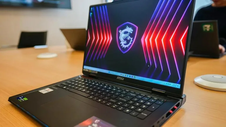 MSI, RTX 50 ekran kartlı 18 inç oyuncu laptoplarını tanıttı