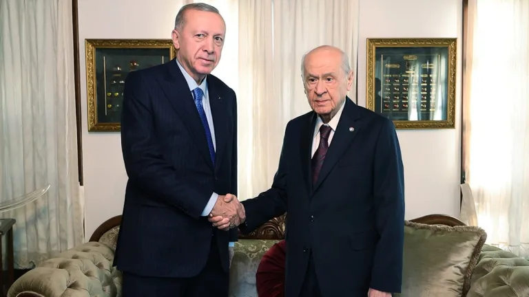 Erdoğan, Bahçeli'ye delikanlılık farkını vurguladı