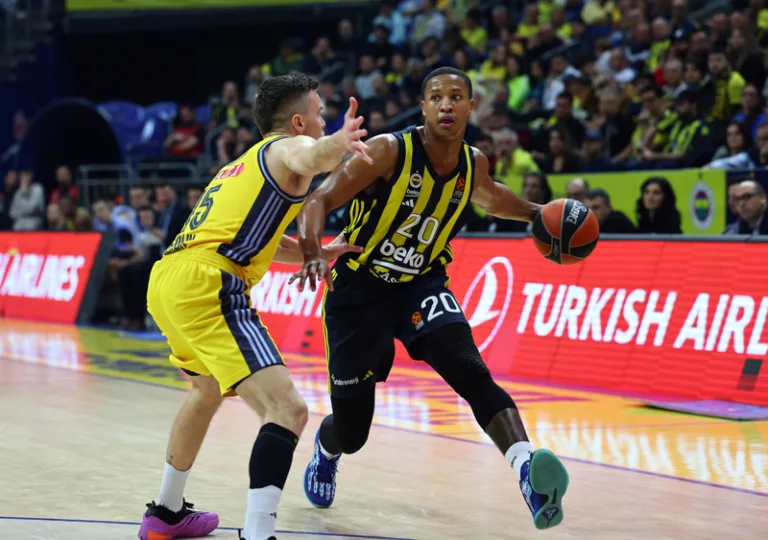 Fenerbahçe Beko, ALBA Berlin'i 90-73 ile geçti