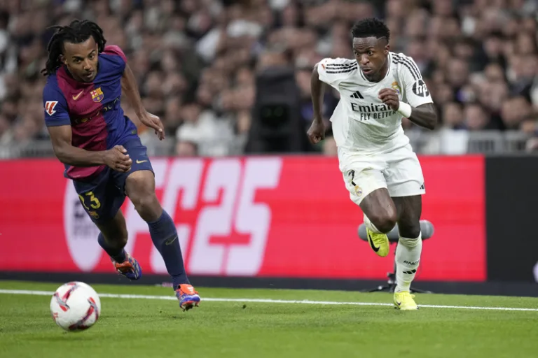 İspanya Süper Kupa finalinde Real Madrid ile Barcelona karşılaşıyor