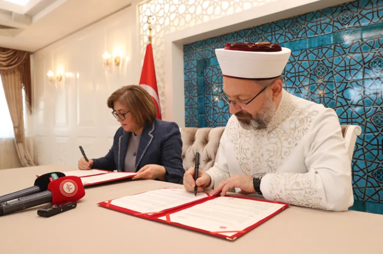 Diyanet ve Gaziantep Belediyesi işbirliği protokolü imzaladı