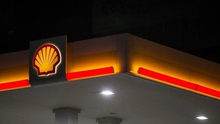 shell, 2024'te zayıf ticaret hacmi uyarısı yapıyor